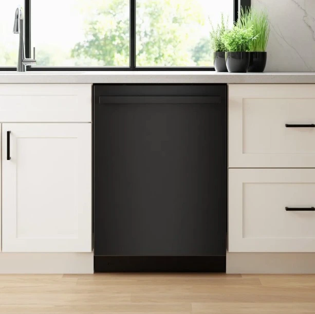 When to Call a Repairman for a Dishwasher: 7 Key Signs